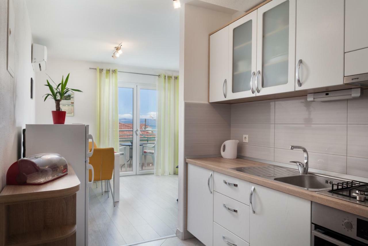 Apartments Turtle Gardens Макарська Екстер'єр фото
